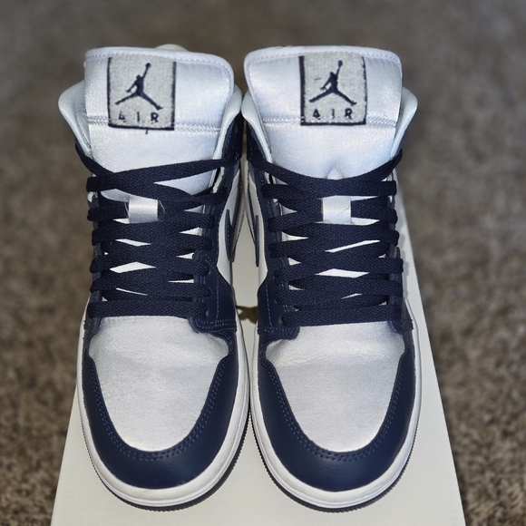 Jordan Men's Dark Blue and White Sneakers - Picture 1 of 8